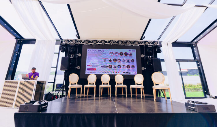 CONFERINTA-DE-DEZVOLTARE-SI-PERFORMANTA-PENTRU-ANTREPRENORI